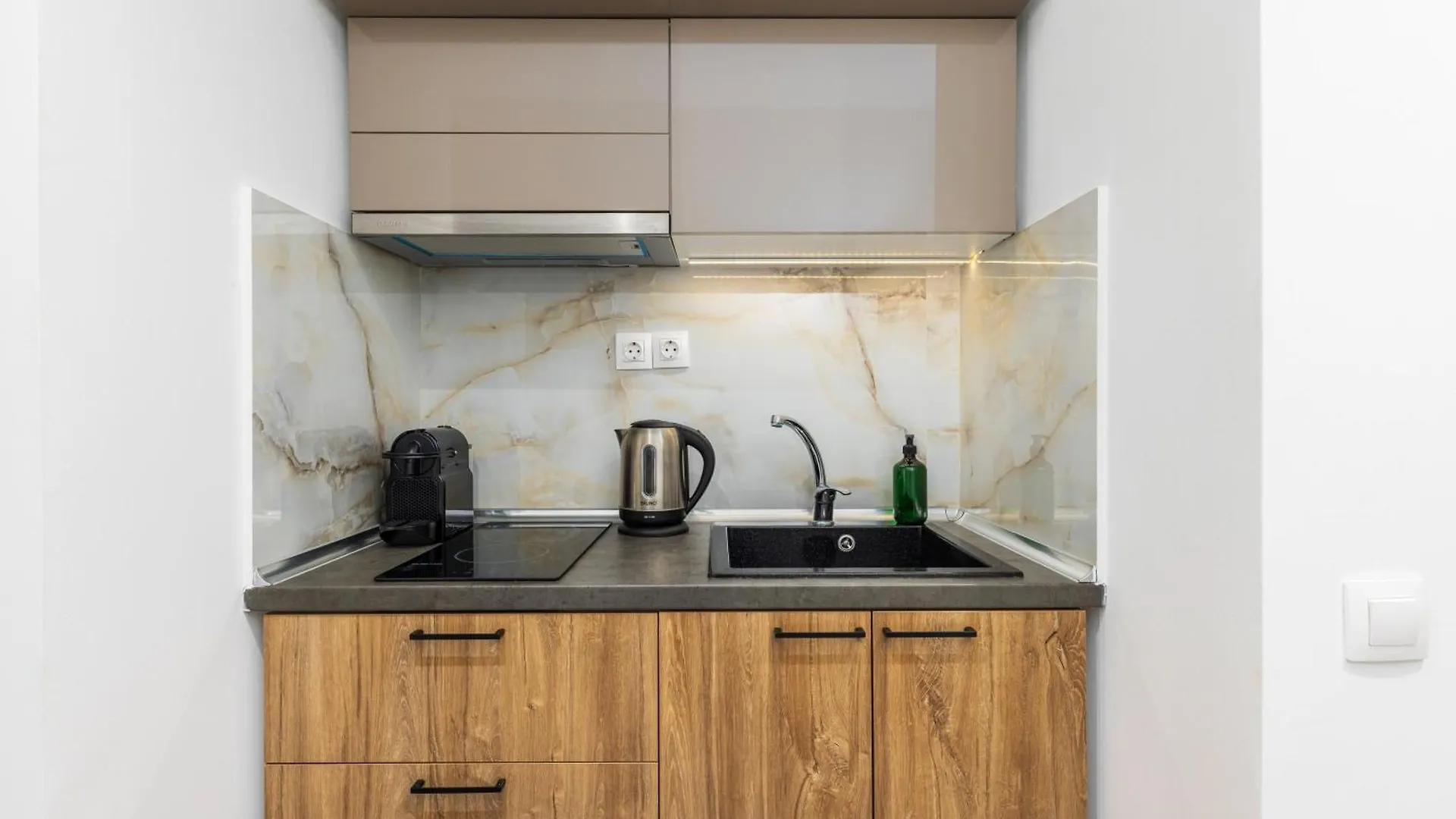 Elite Central Apartments By Binobi! Салоники