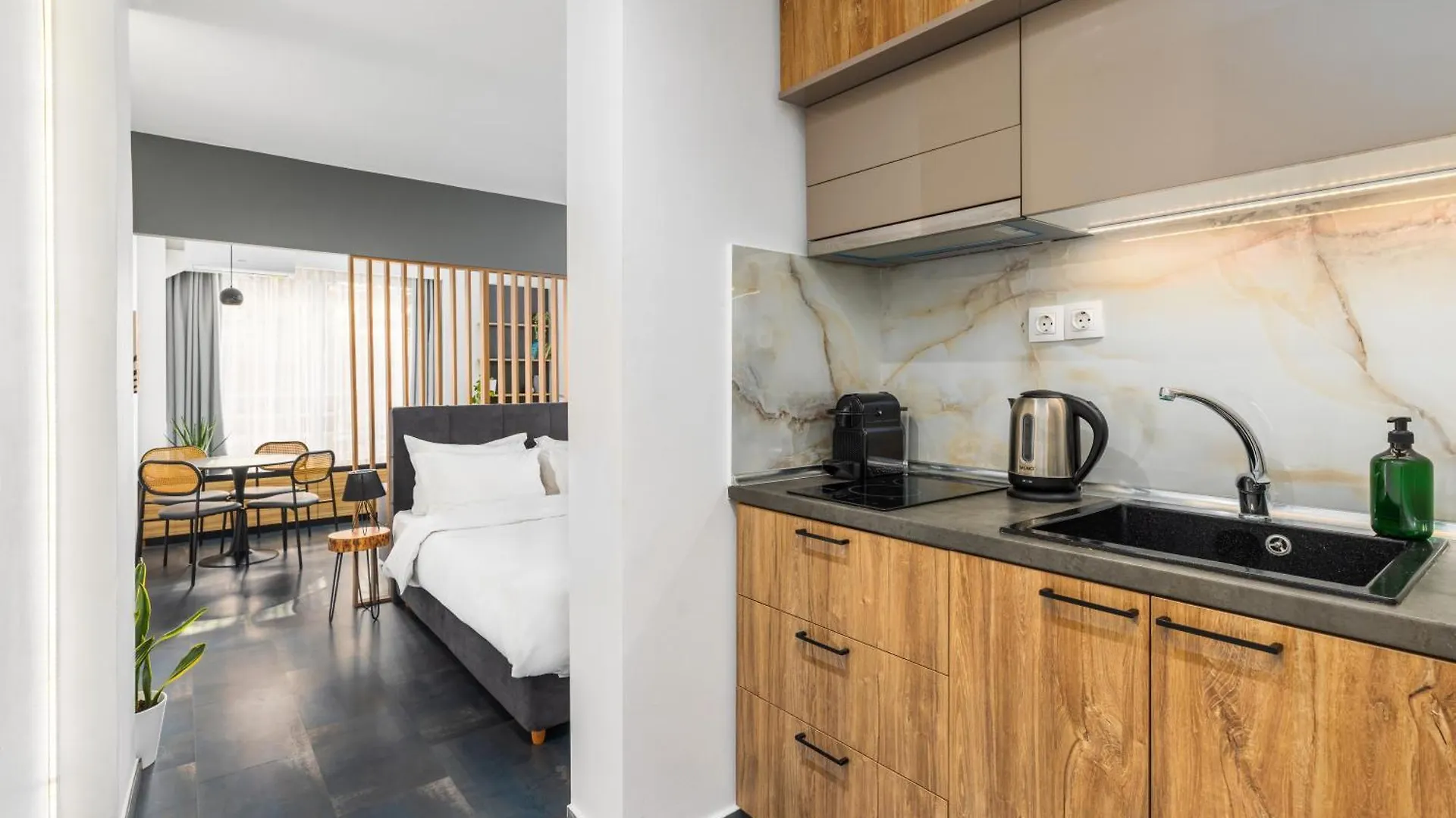 Elite Central Apartments By Binobi! Салоники 0*,